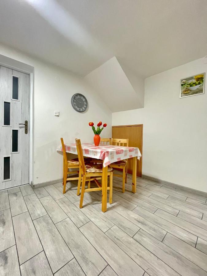 Apartman Klaudia Ruzomberok Ngoại thất bức ảnh