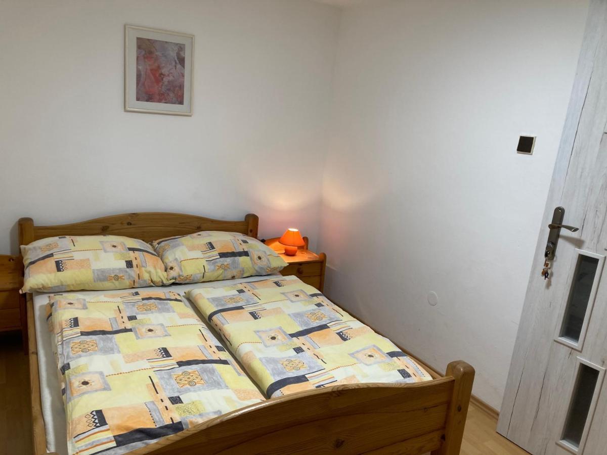 Apartman Klaudia Ruzomberok Ngoại thất bức ảnh